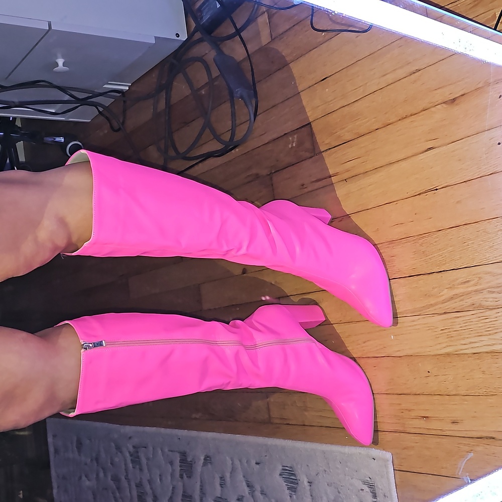 Pink knee high boots sz 9